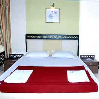 Hotel Rajavihar Deluxe, Kurnool 2